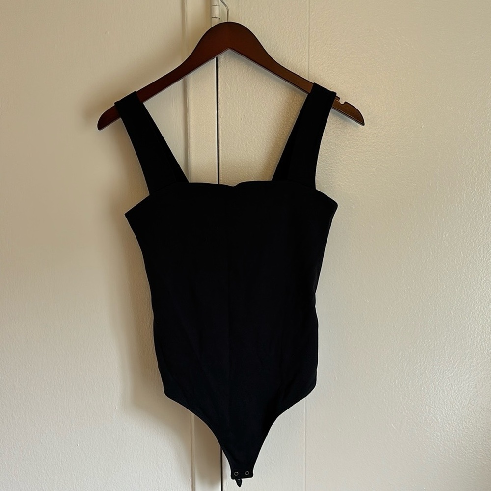 Abercrombie & Fitch Double-Layered Seamless Fabric Squareneck Bodysuit
